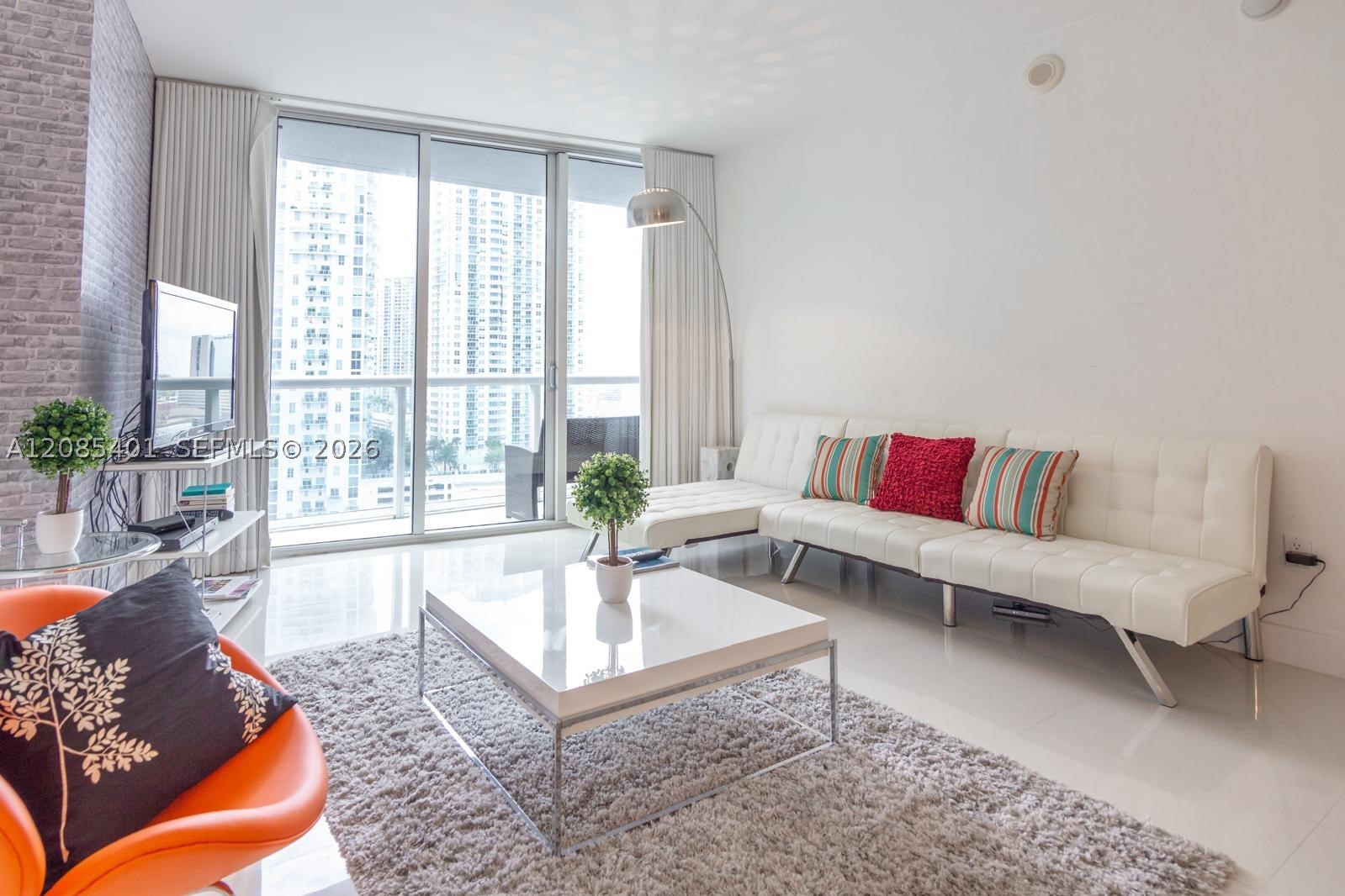 485 Brickell Ave #2006, Miami FL 33131