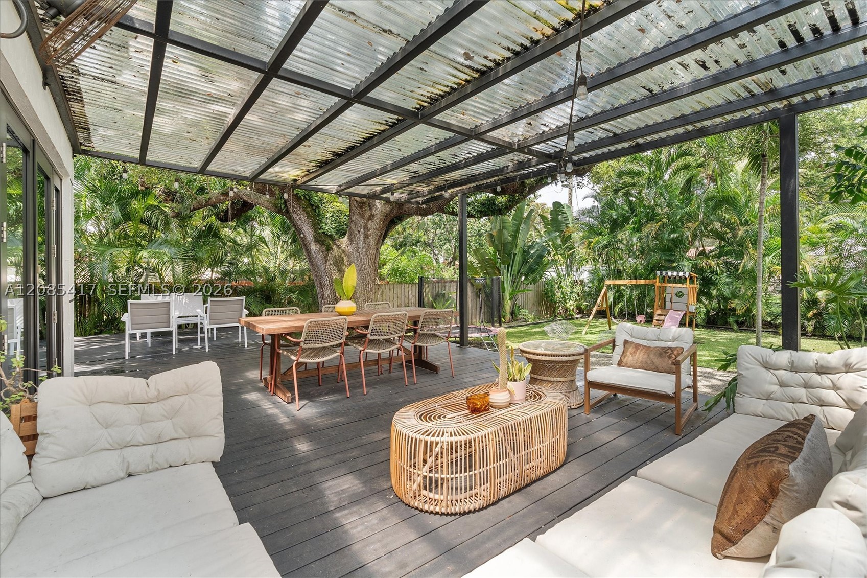 151 NE 88th St, El Portal FL 33138