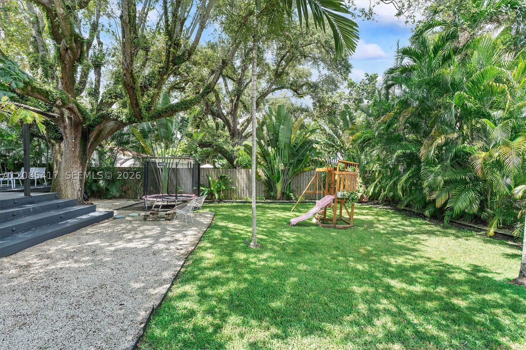 151 NE 88th St, El Portal FL 33138