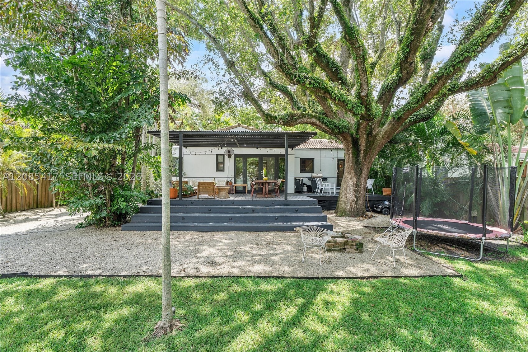 151 NE 88th St, El Portal FL 33138