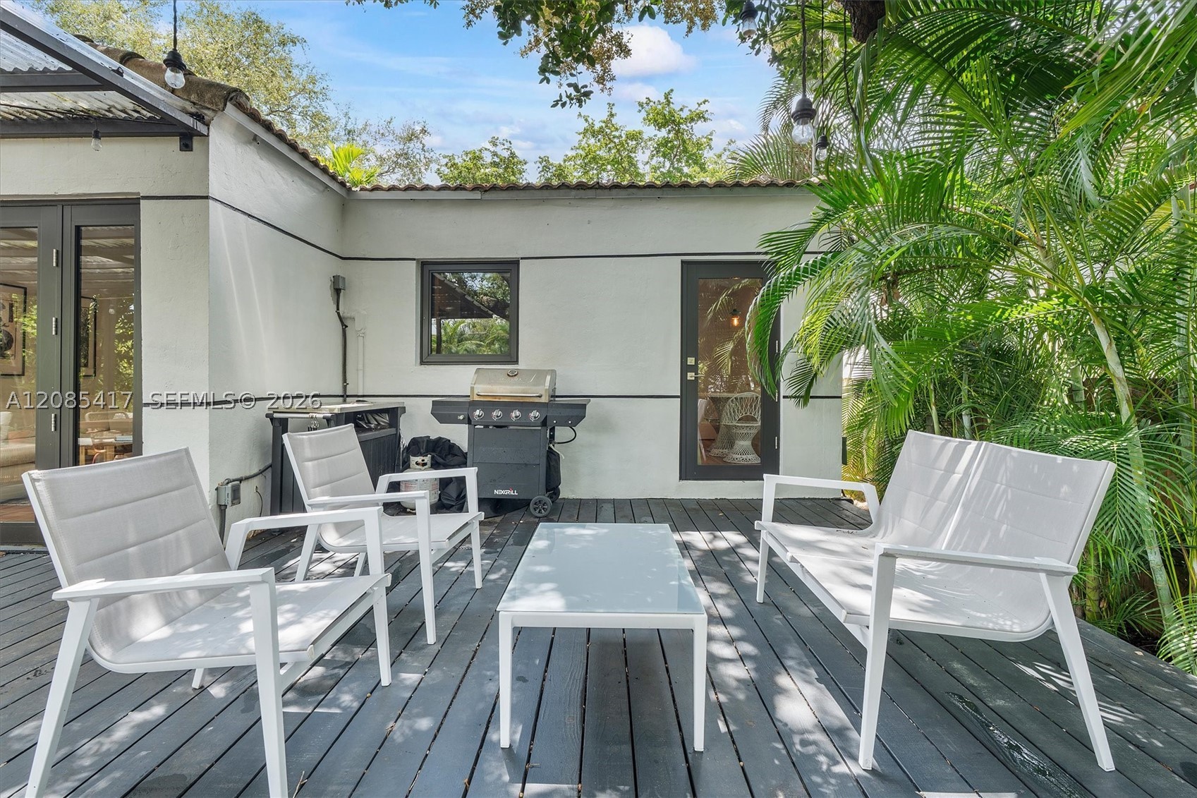 151 NE 88th St, El Portal FL 33138