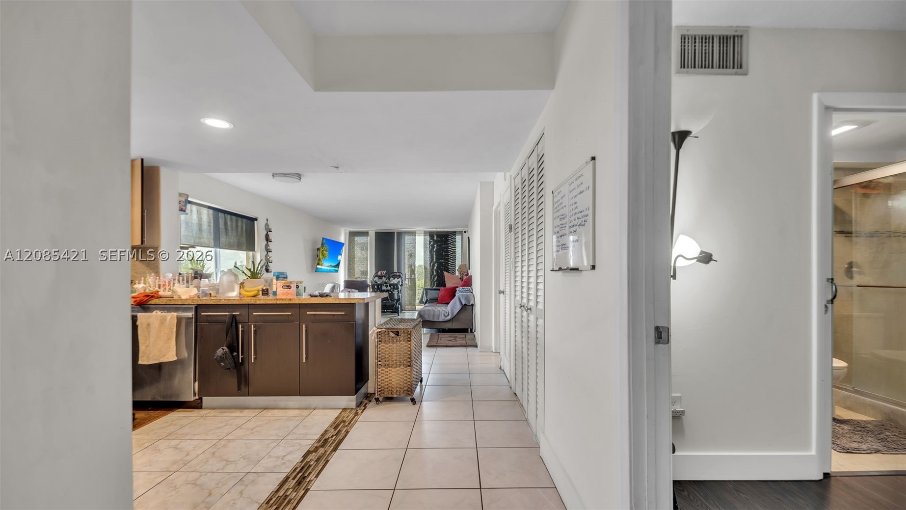 8001 Crespi Blvd #4B, Miami Beach FL 33141