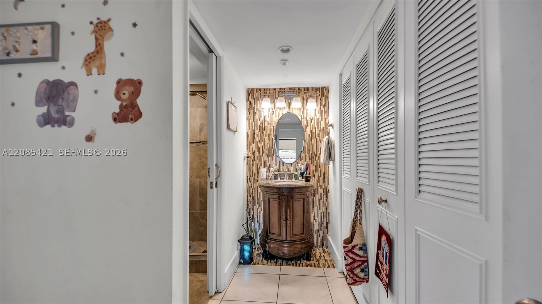 8001 Crespi Blvd #4B, Miami Beach FL 33141