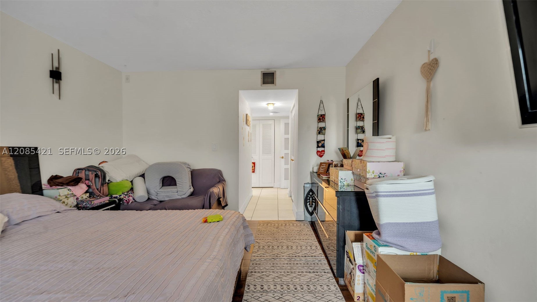 8001 Crespi Blvd #4B, Miami Beach FL 33141