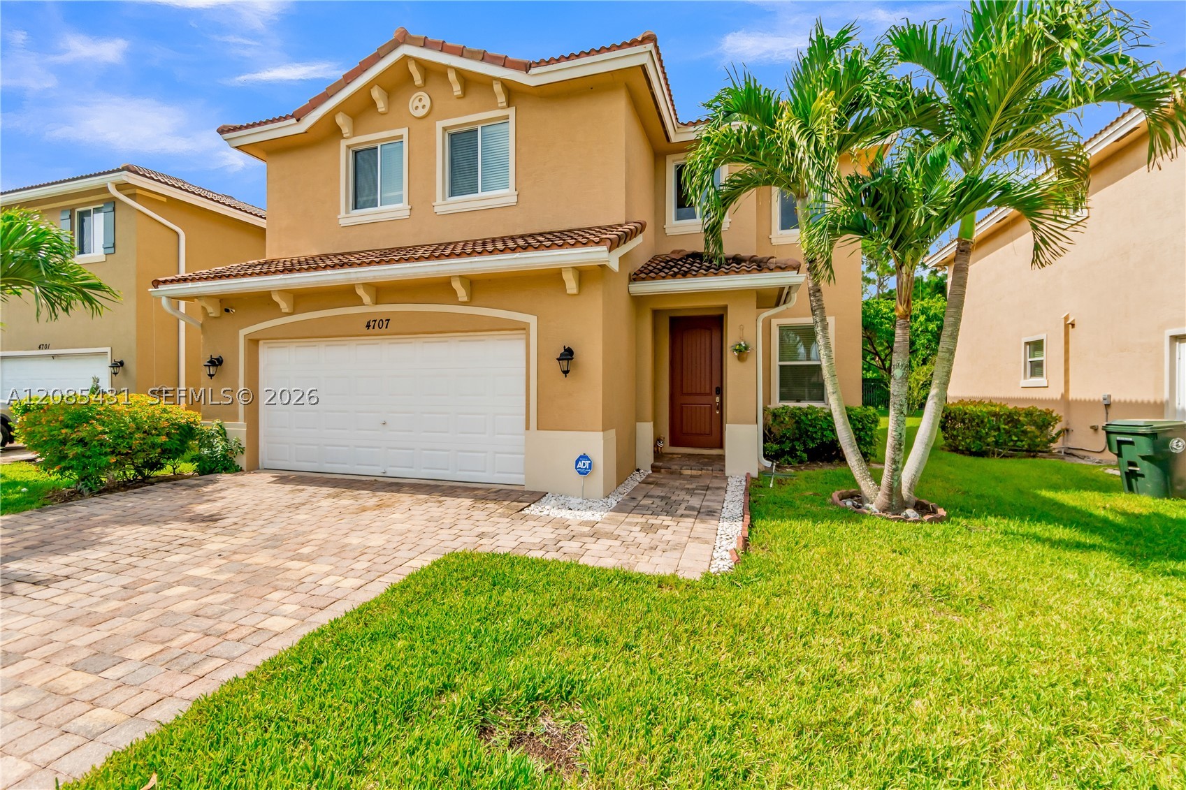 4707 Foxtail Palm Ct, Green Acres FL 33463