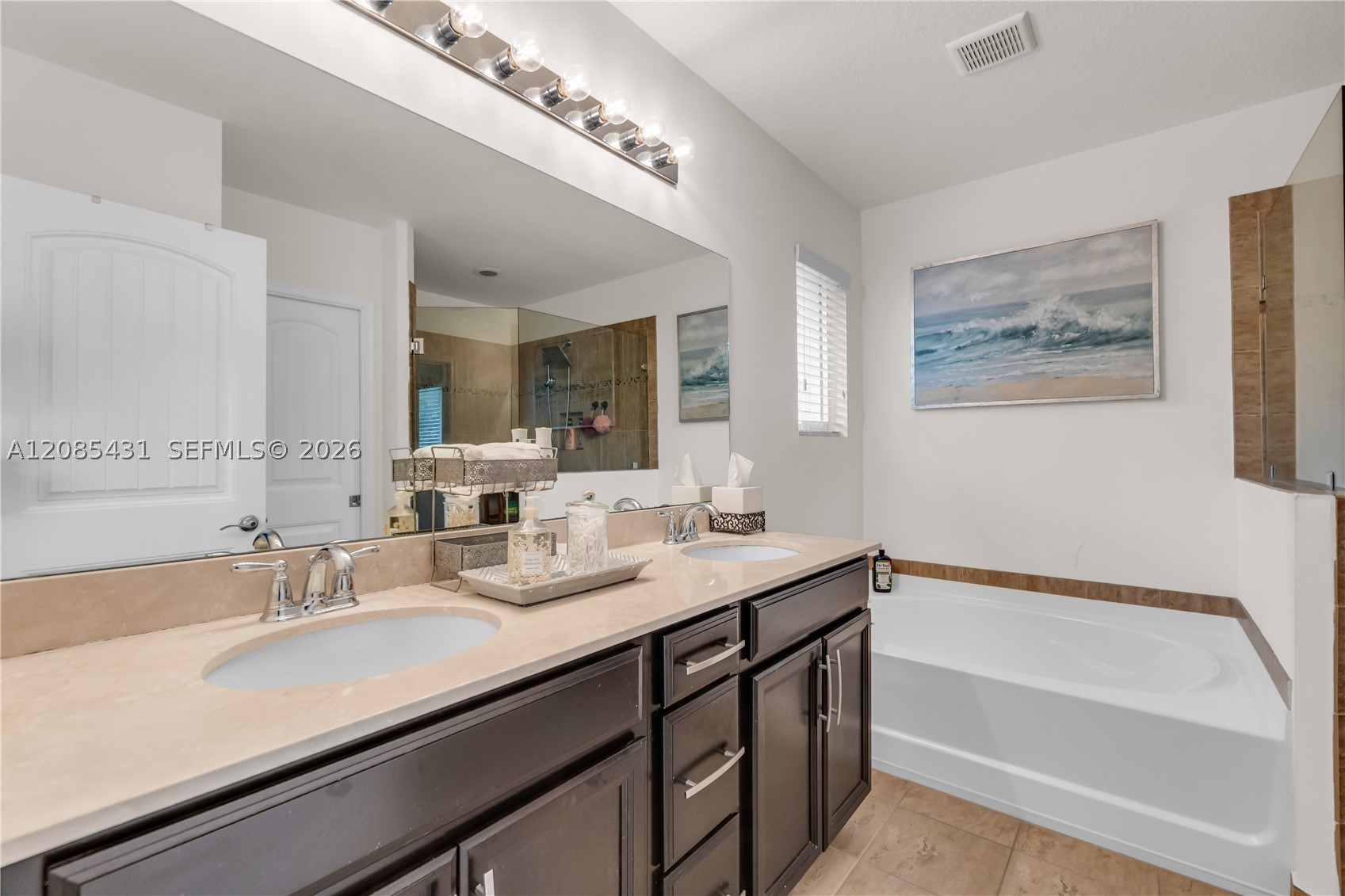 4707 Foxtail Palm Ct, Green Acres FL 33463