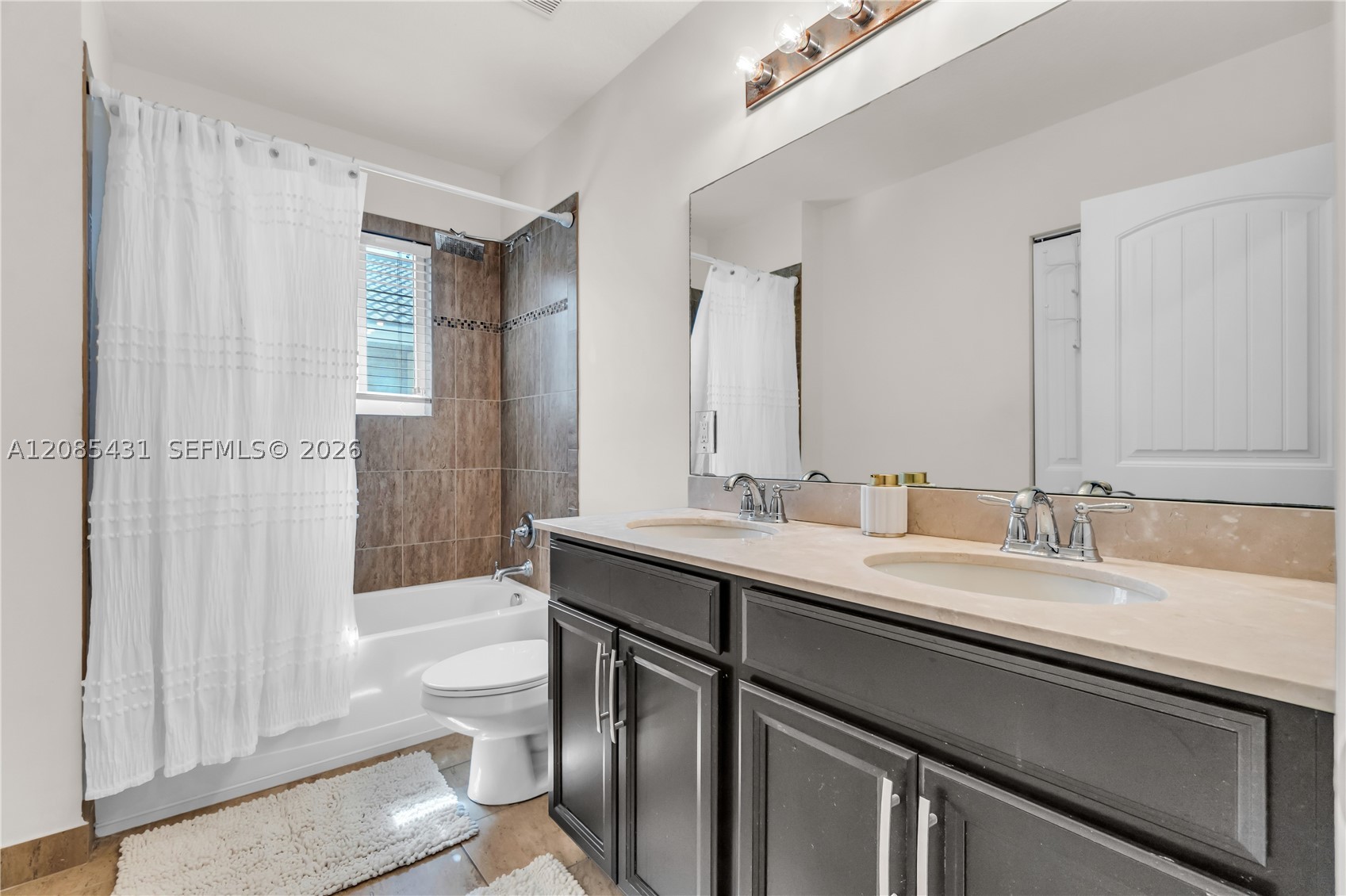 4707 Foxtail Palm Ct, Green Acres FL 33463