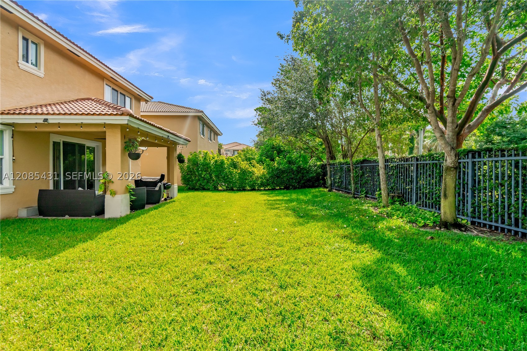 4707 Foxtail Palm Ct, Green Acres FL 33463