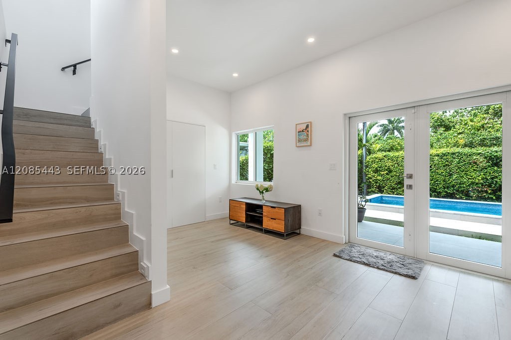 719 W 51st St, Miami Beach FL 33140