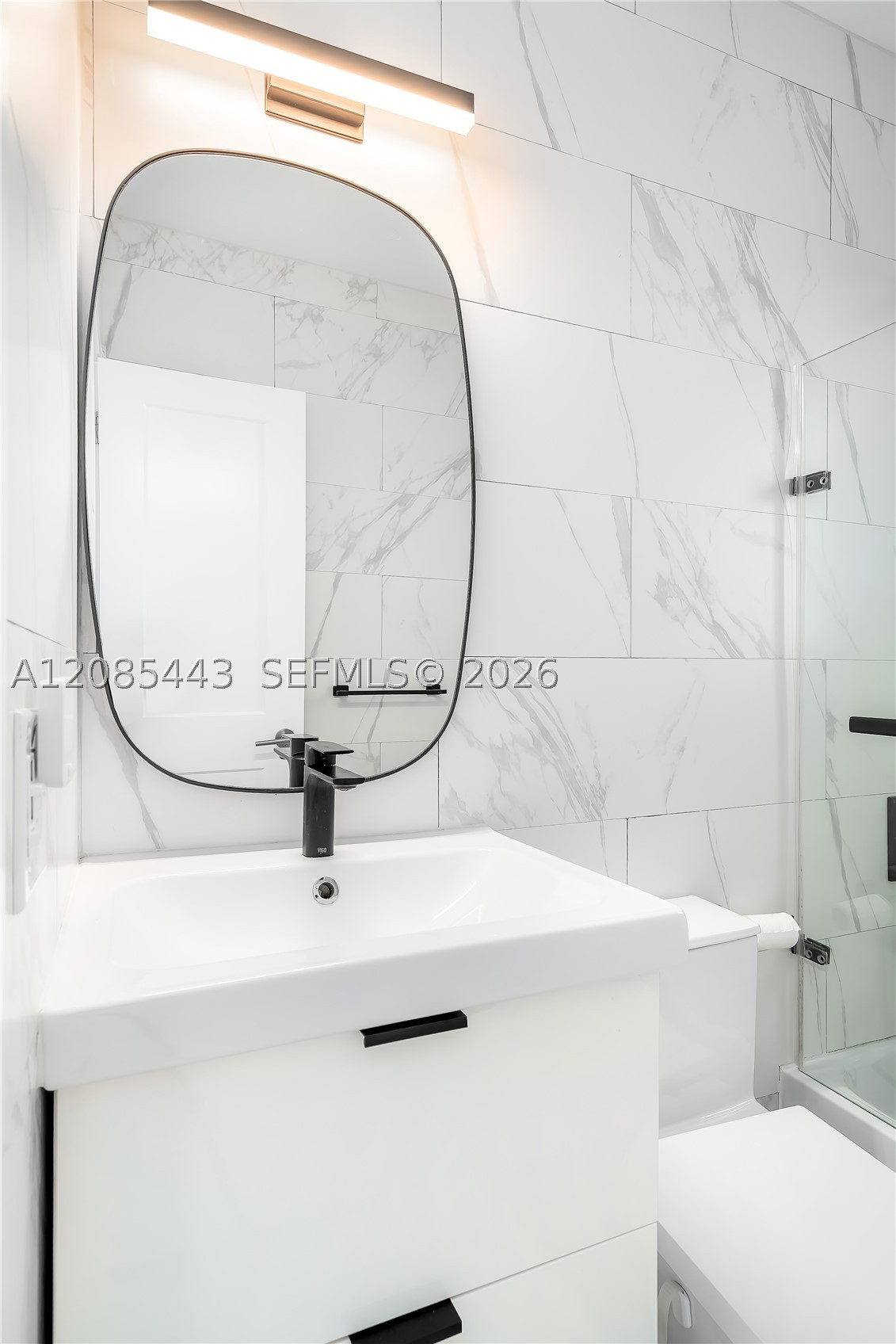 719 W 51st St, Miami Beach FL 33140