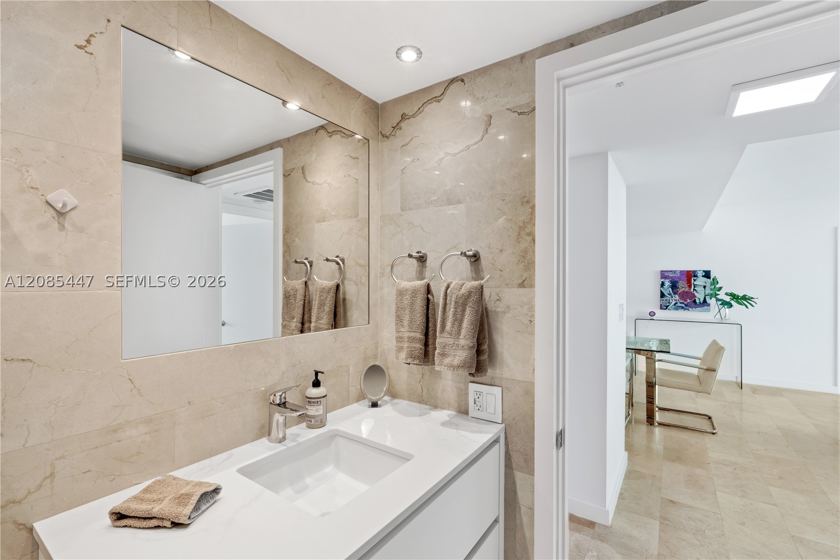 650 West Ave #2310, Miami Beach FL 33139