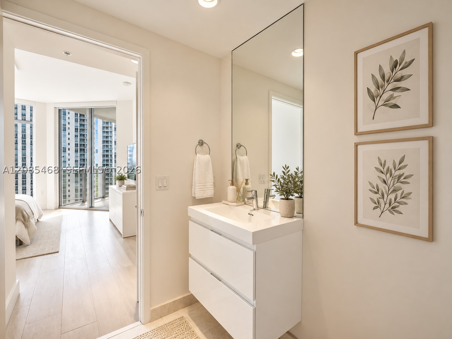 17301 Biscayne Blvd #1105, North Miami Beach FL 33160