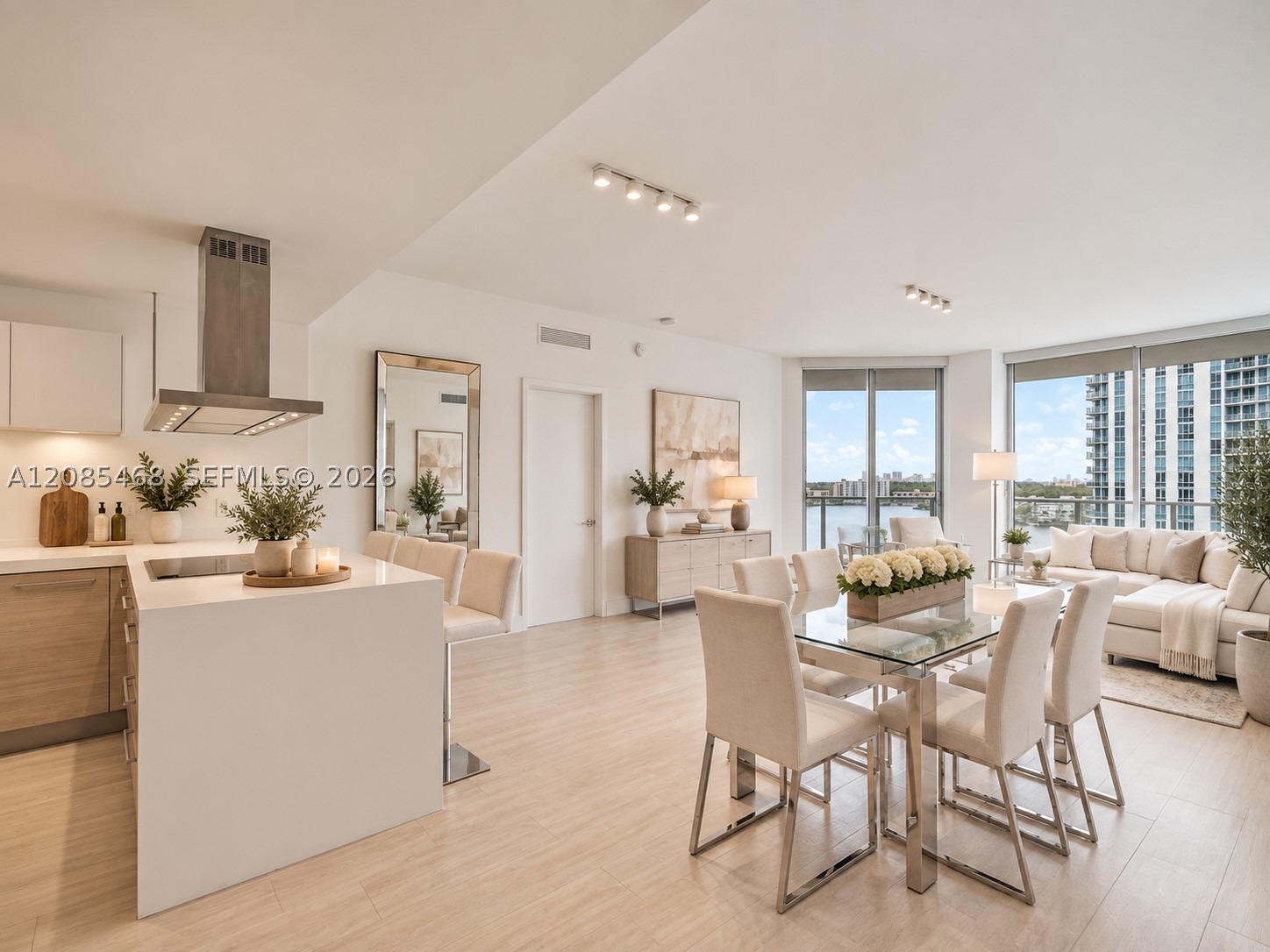 17301 Biscayne Blvd #1105, North Miami Beach FL 33160