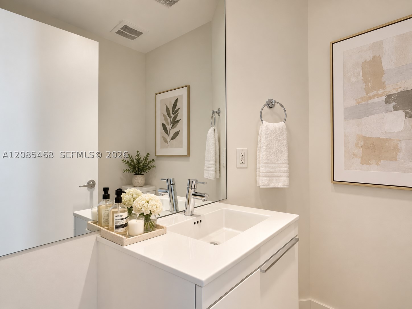 17301 Biscayne Blvd #1105, North Miami Beach FL 33160