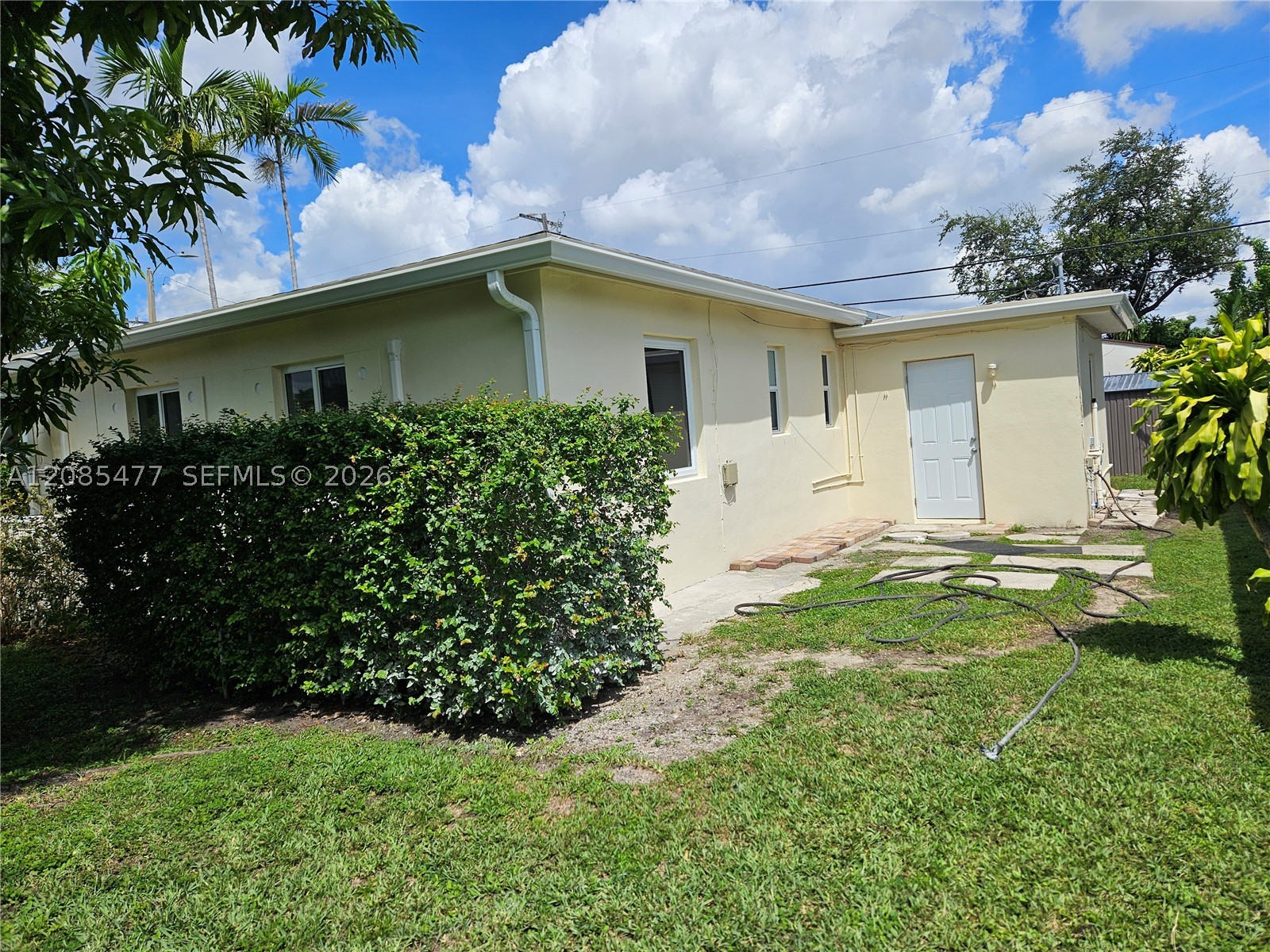 145 SW 60th Ct, Miami FL 33144