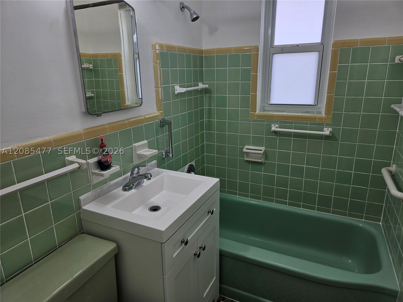 145 SW 60th Ct, Miami FL 33144