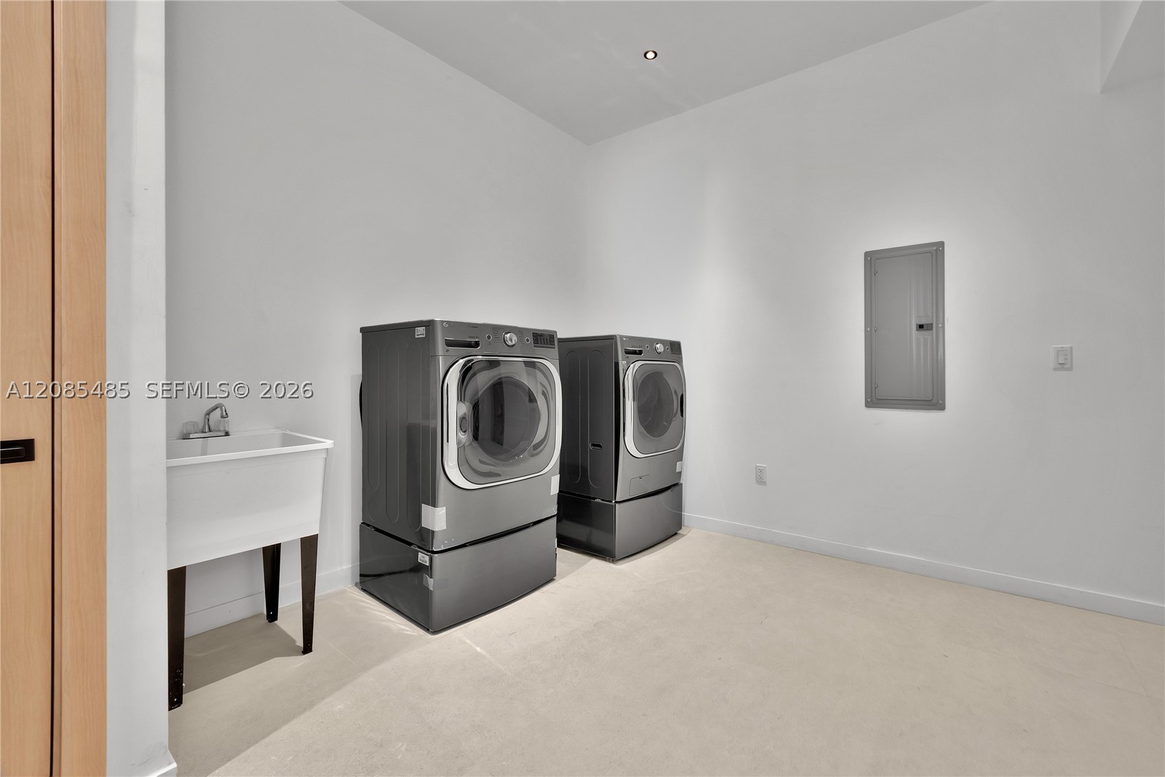 7885 SW 117th St, Pinecrest FL 33156