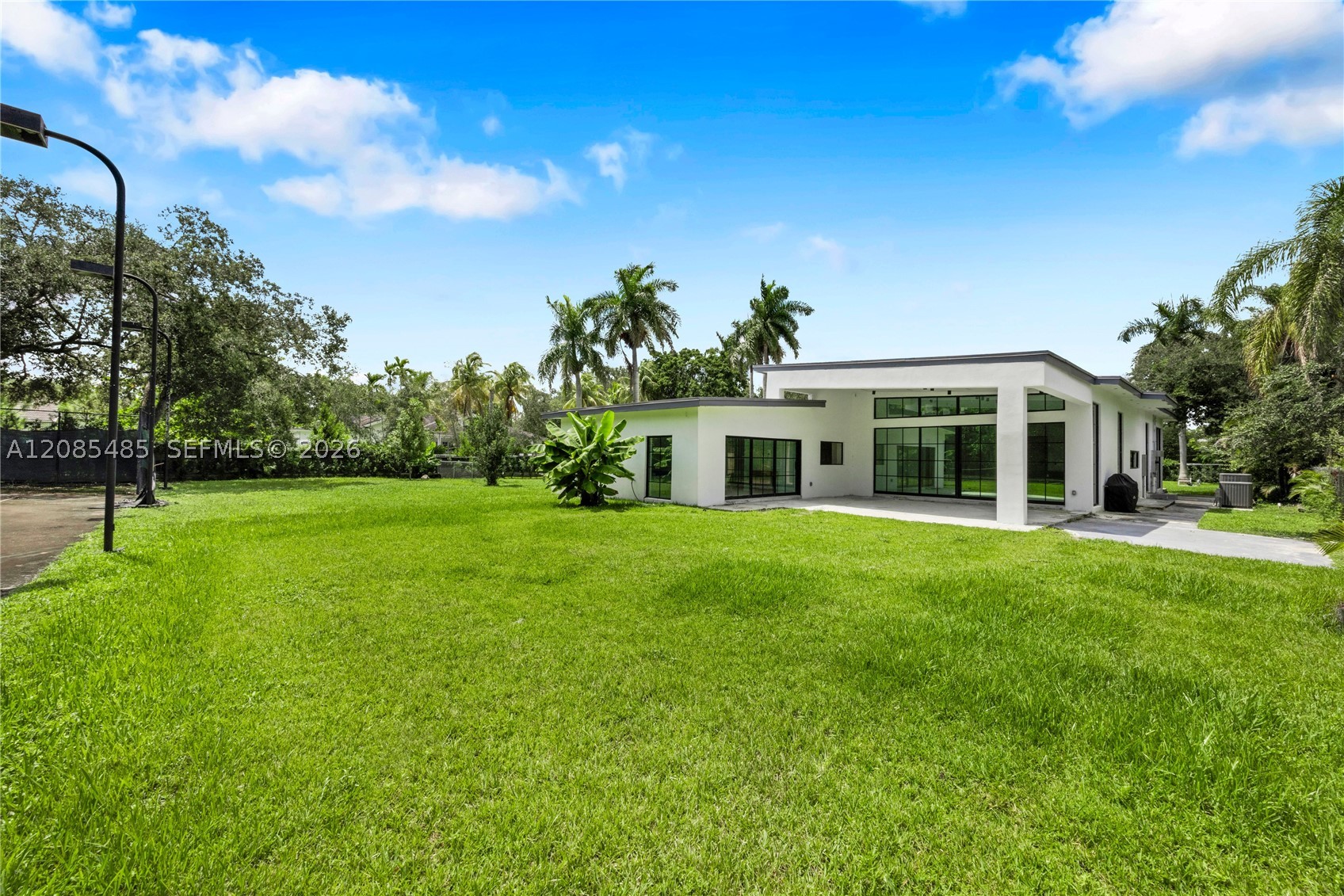 7885 SW 117th St, Pinecrest FL 33156