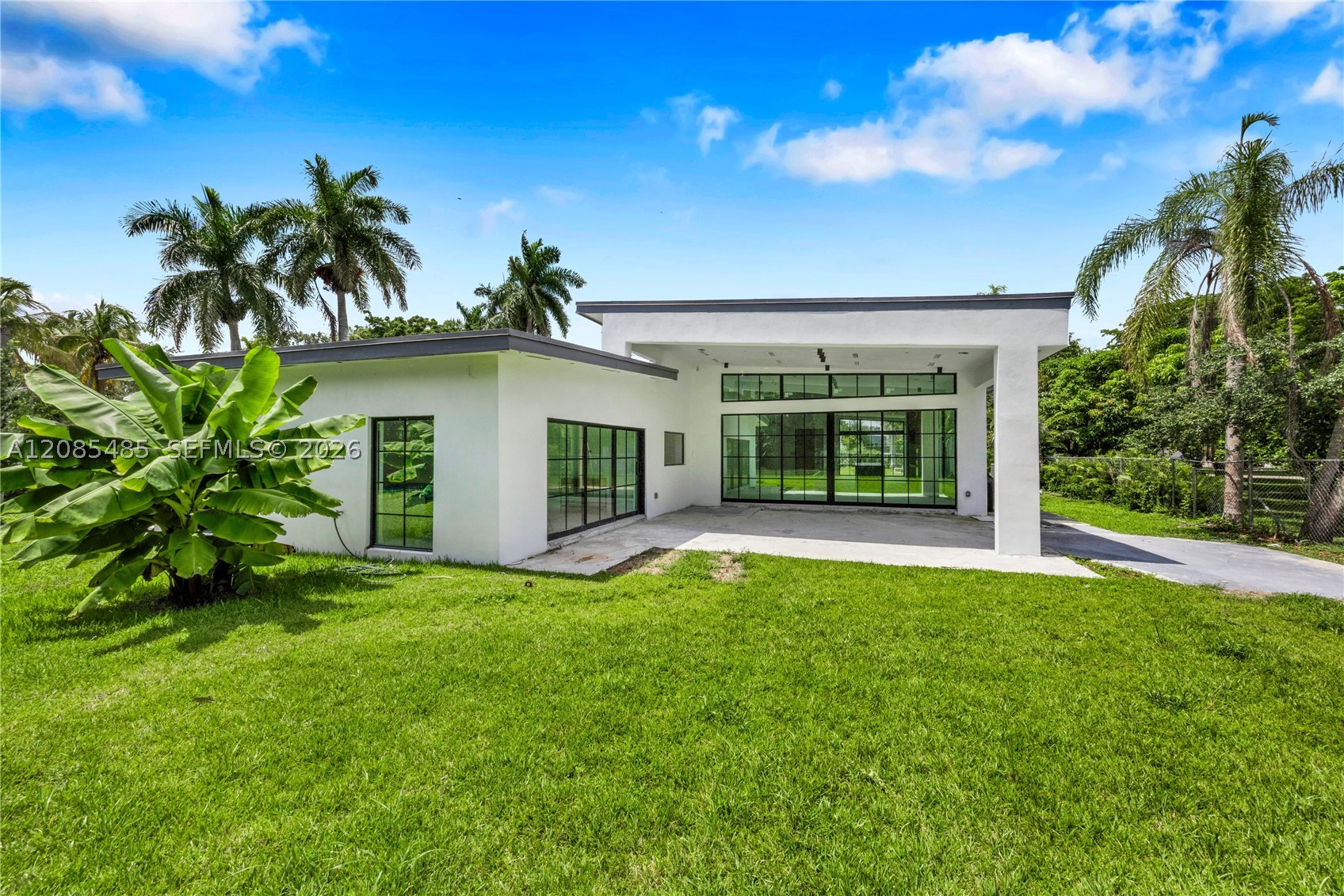 7885 SW 117th St, Pinecrest FL 33156