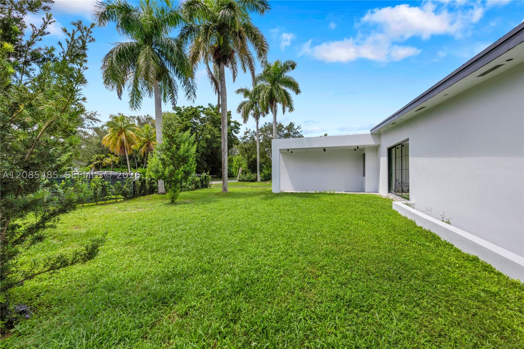7885 SW 117th St, Pinecrest FL 33156