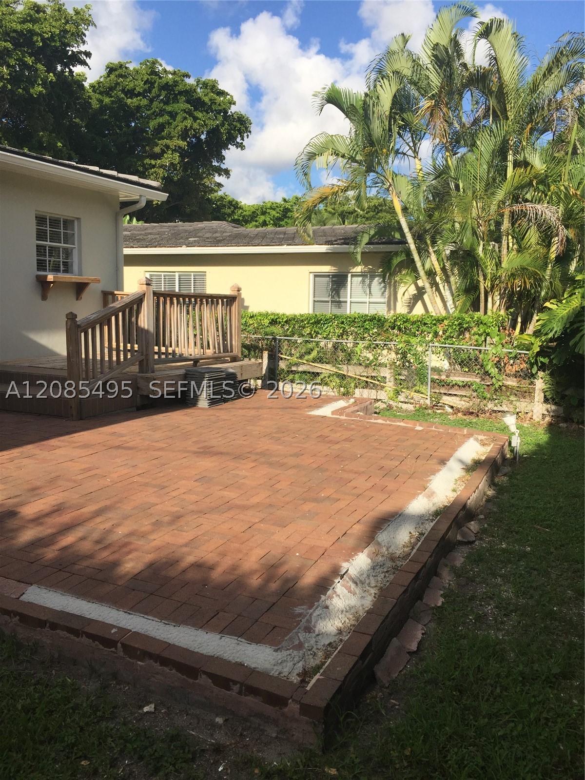 609 Puerta Ave, Coral Gables FL 33143