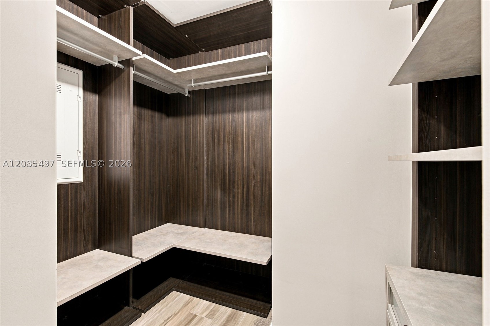801 S Miami Ave #1810, Miami FL 33130