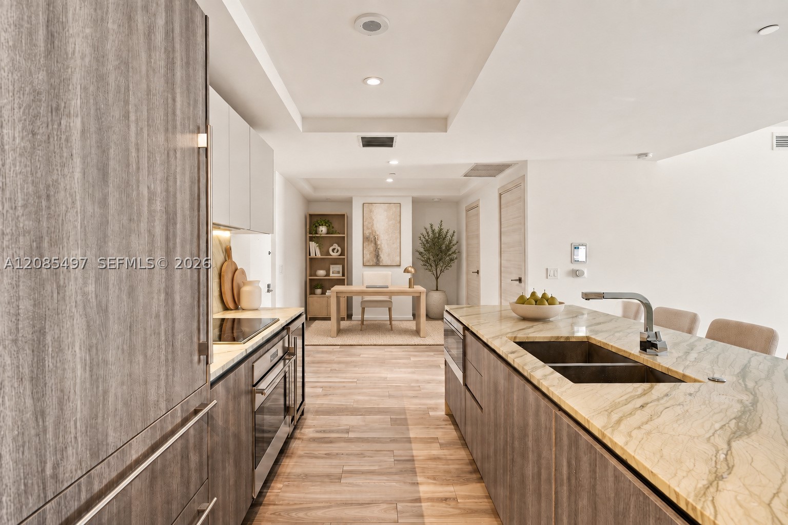 801 S Miami Ave #1810, Miami FL 33130