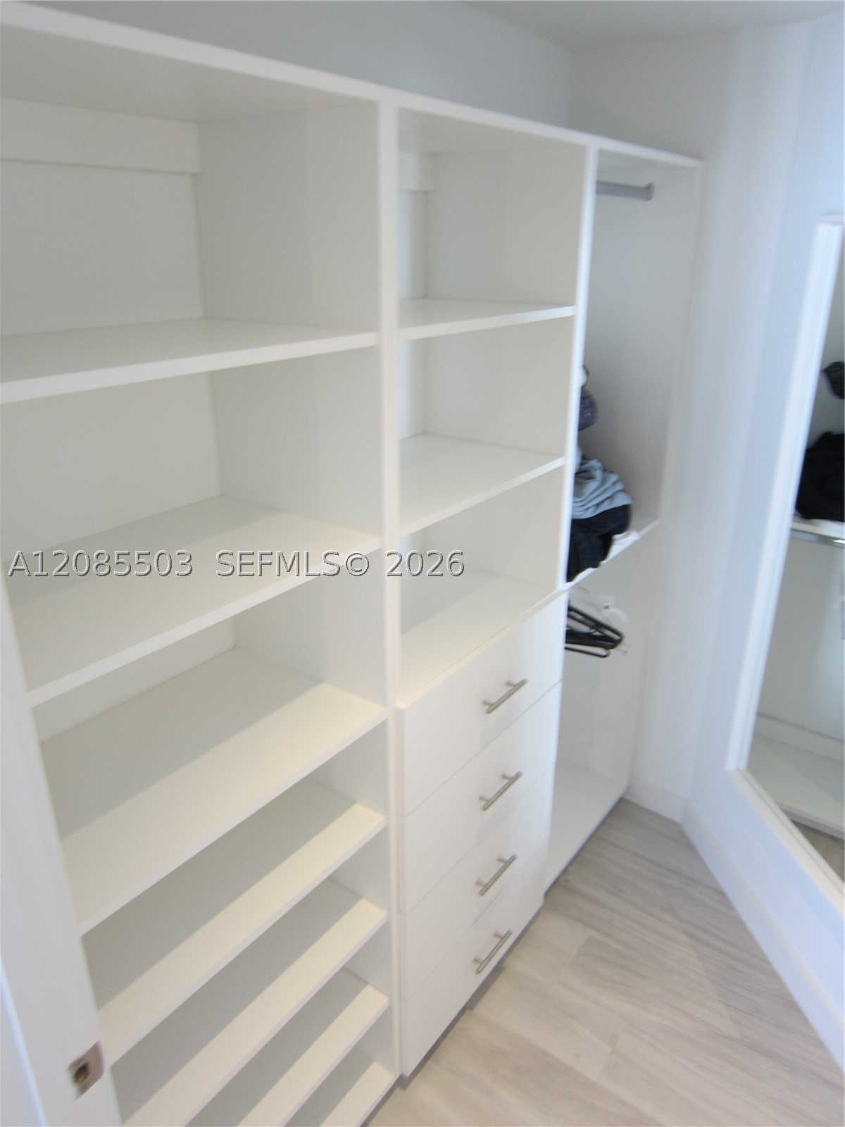 1010 SW 2nd Ave #908, Miami FL 33130