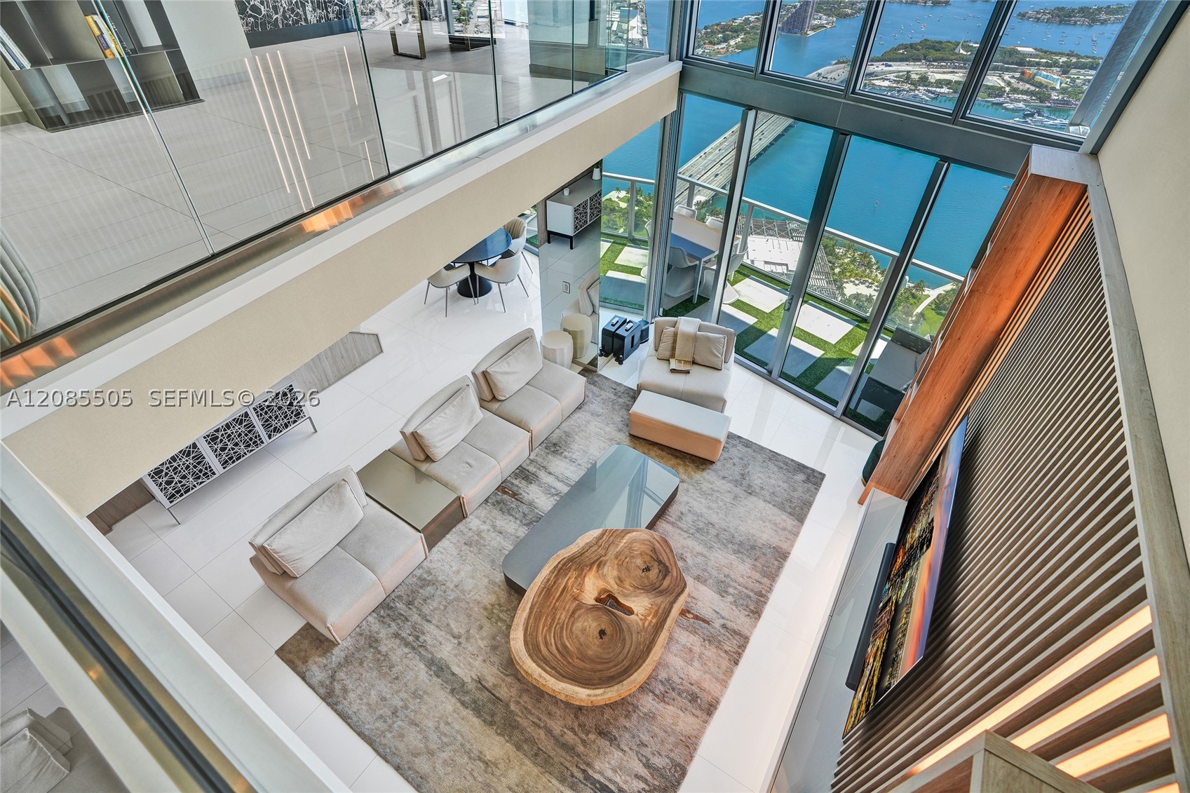 1100 Biscayne Blvd #6303, Miami FL 33132