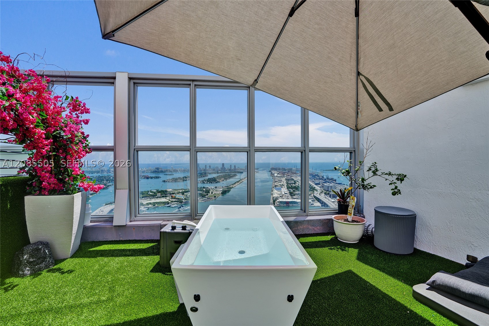 1100 Biscayne Blvd #6303, Miami FL 33132