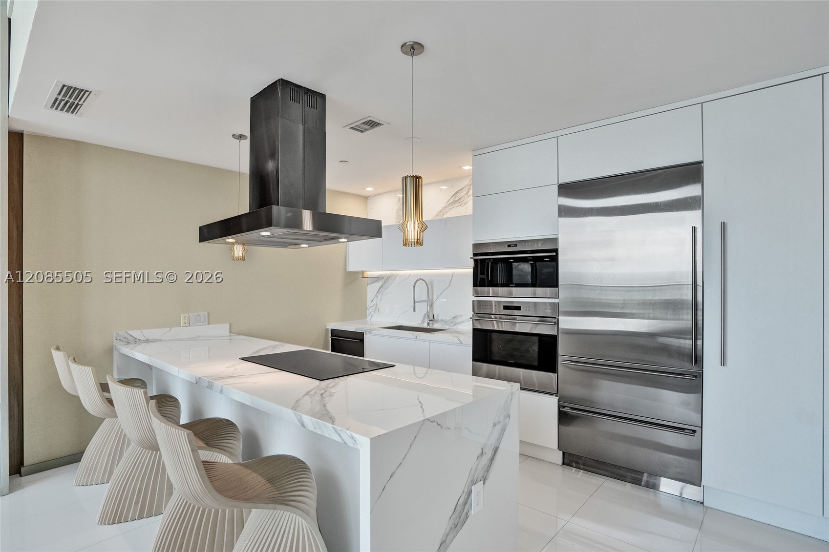 1100 Biscayne Blvd #6303, Miami FL 33132