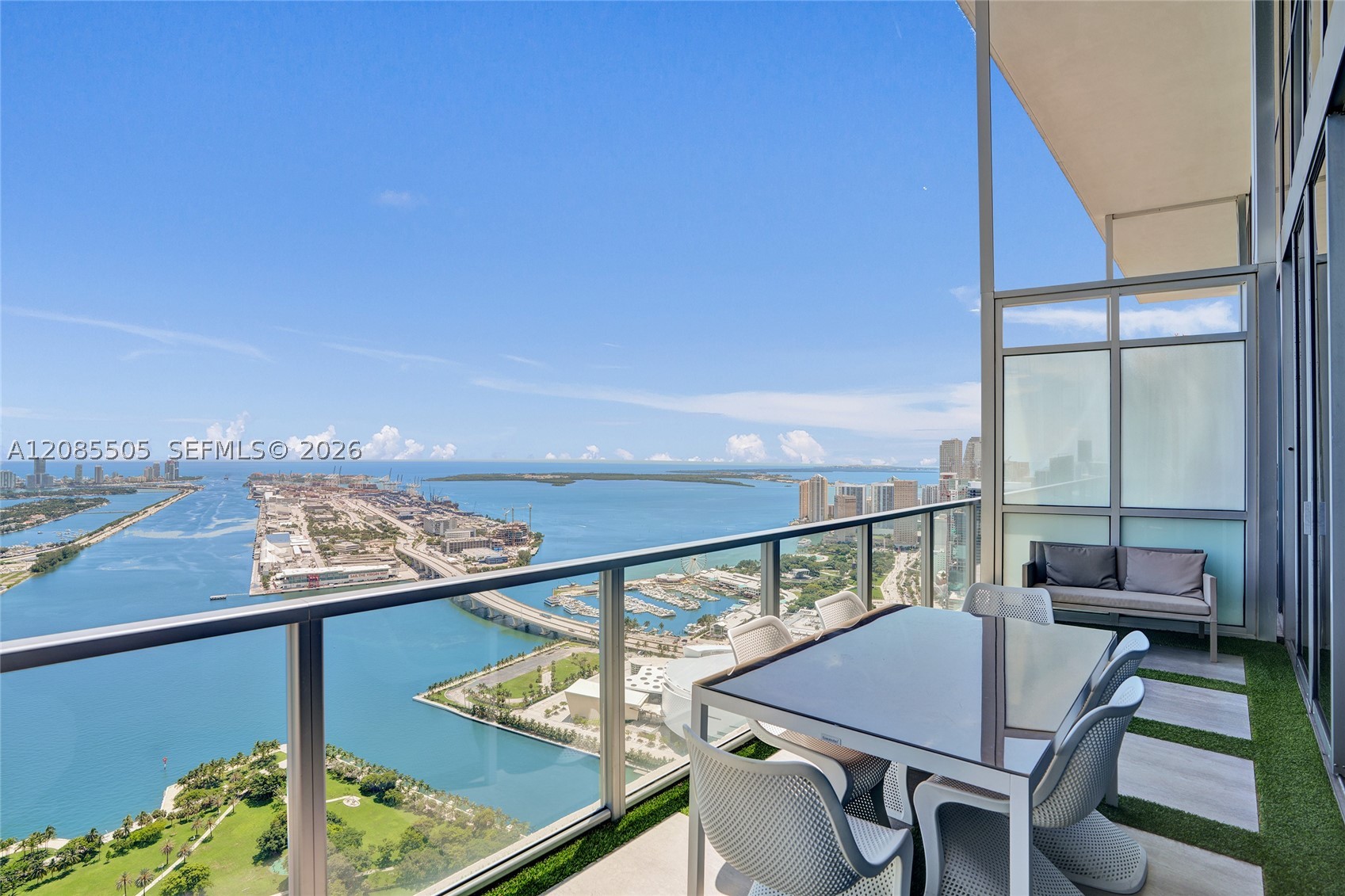 1100 Biscayne Blvd #6303, Miami FL 33132