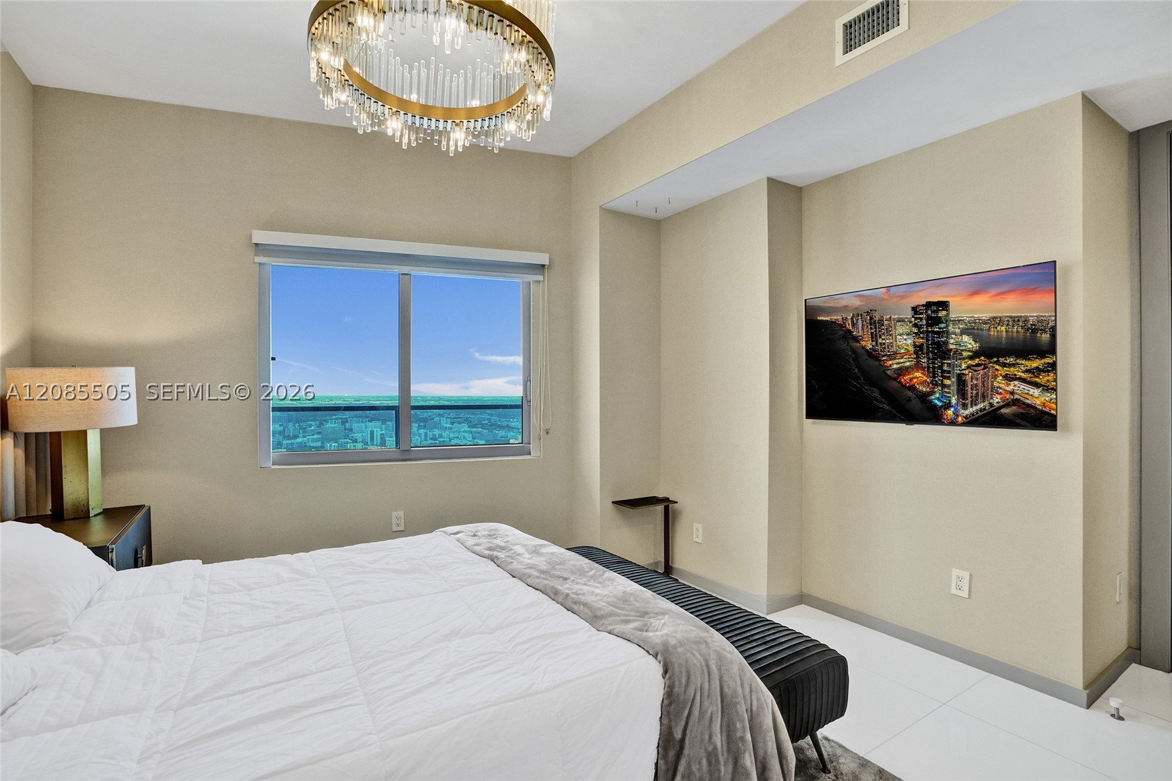 1100 Biscayne Blvd #6303, Miami FL 33132