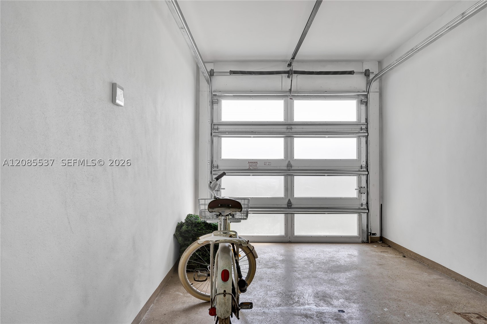 2802 Prairie Ave, Miami Beach FL 33140