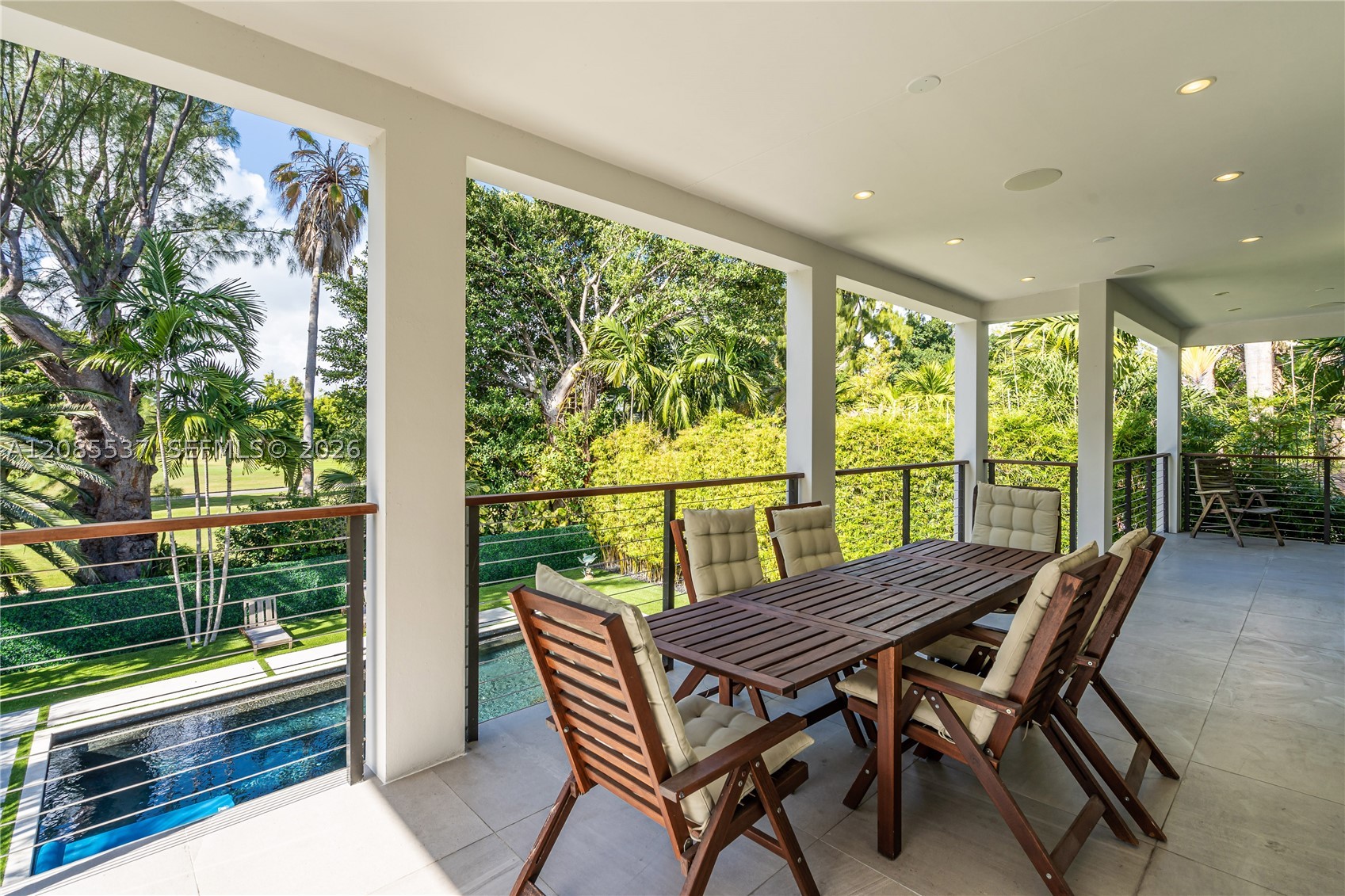 2802 Prairie Ave, Miami Beach FL 33140