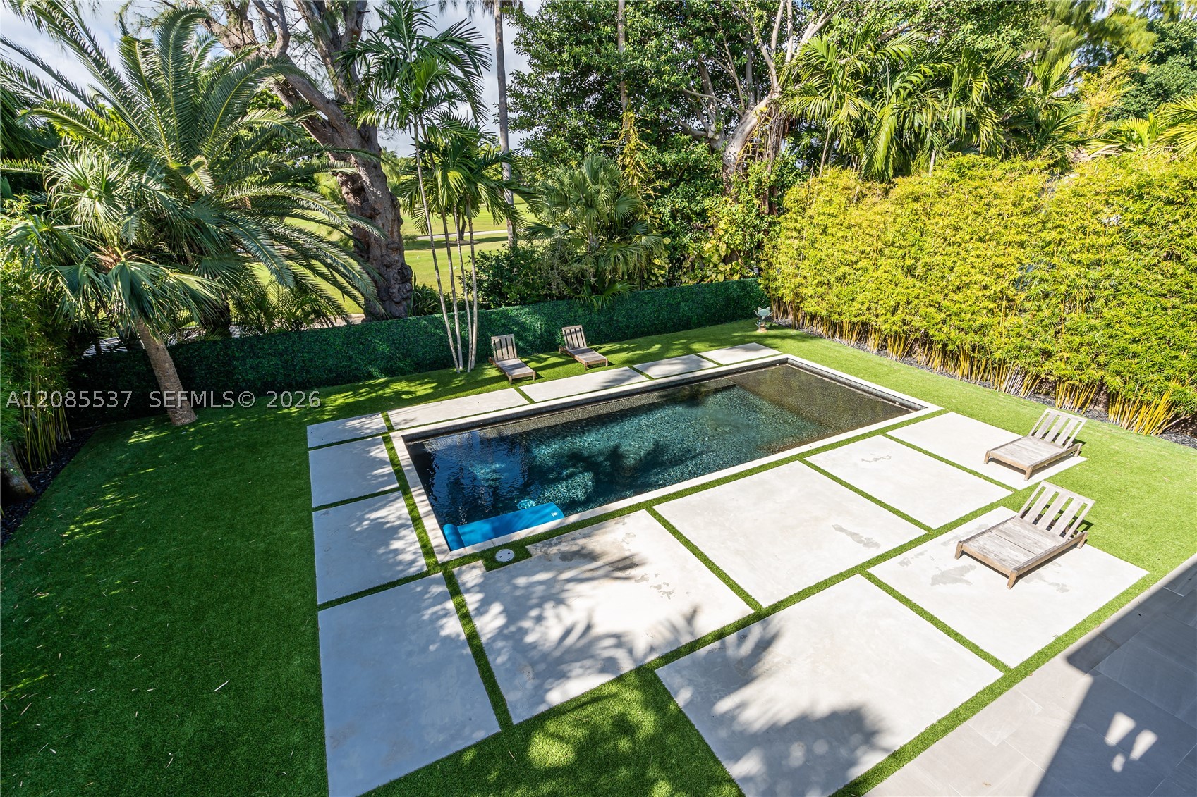 2802 Prairie Ave, Miami Beach FL 33140
