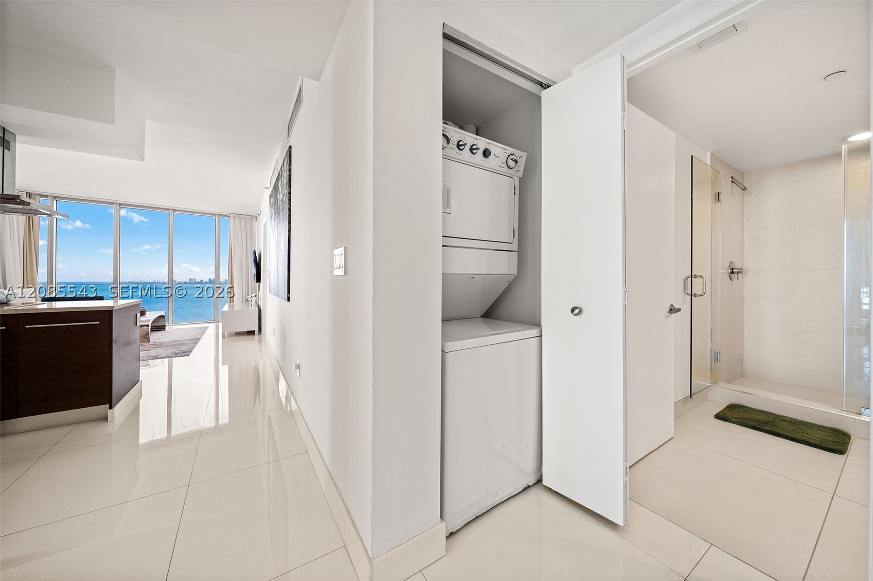 485 Brickell Ave #4410, Miami FL 33131