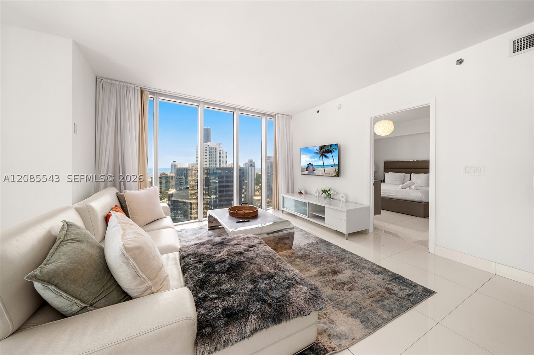 485 Brickell Ave #4410, Miami FL 33131