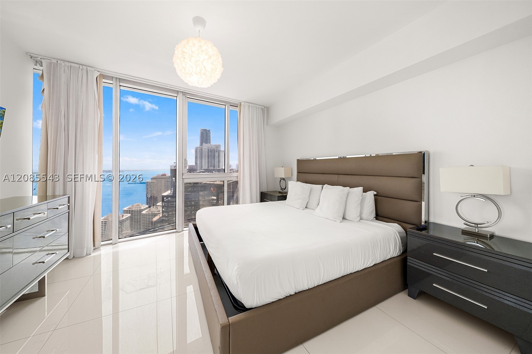 485 Brickell Ave #4410, Miami FL 33131