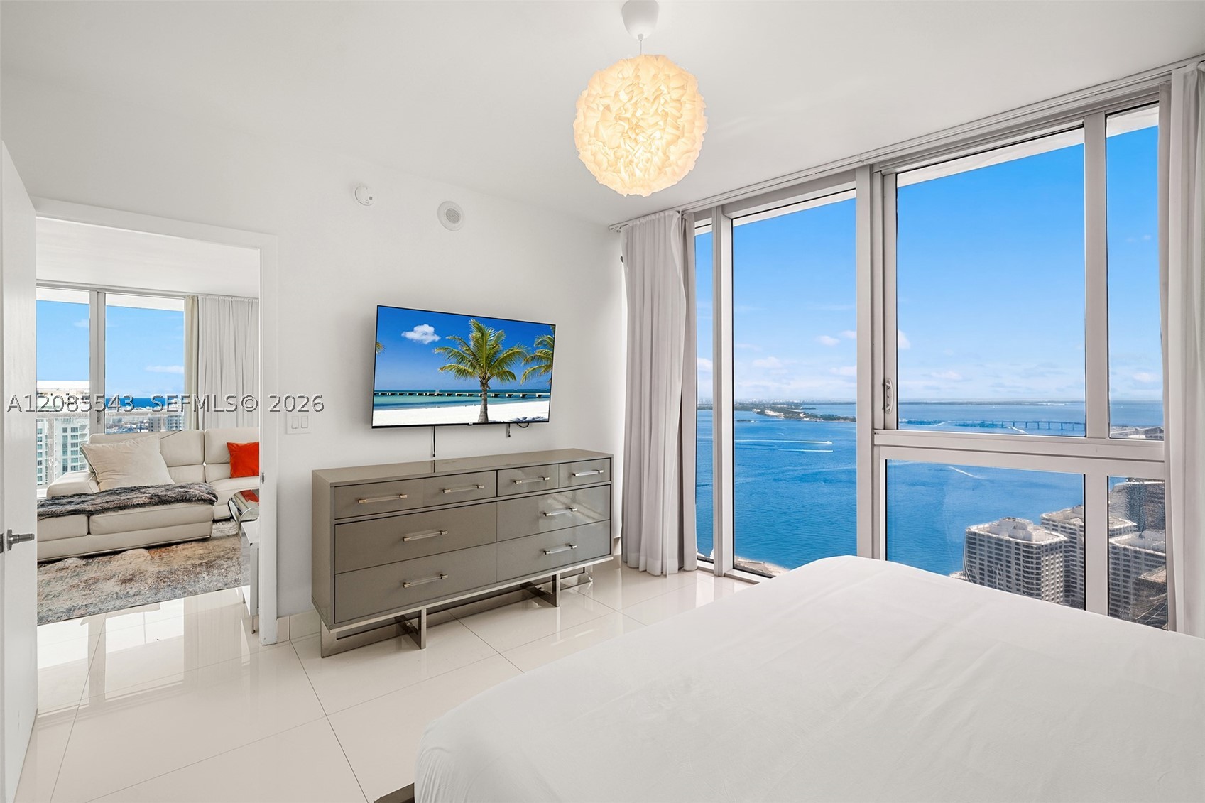 485 Brickell Ave #4410, Miami FL 33131