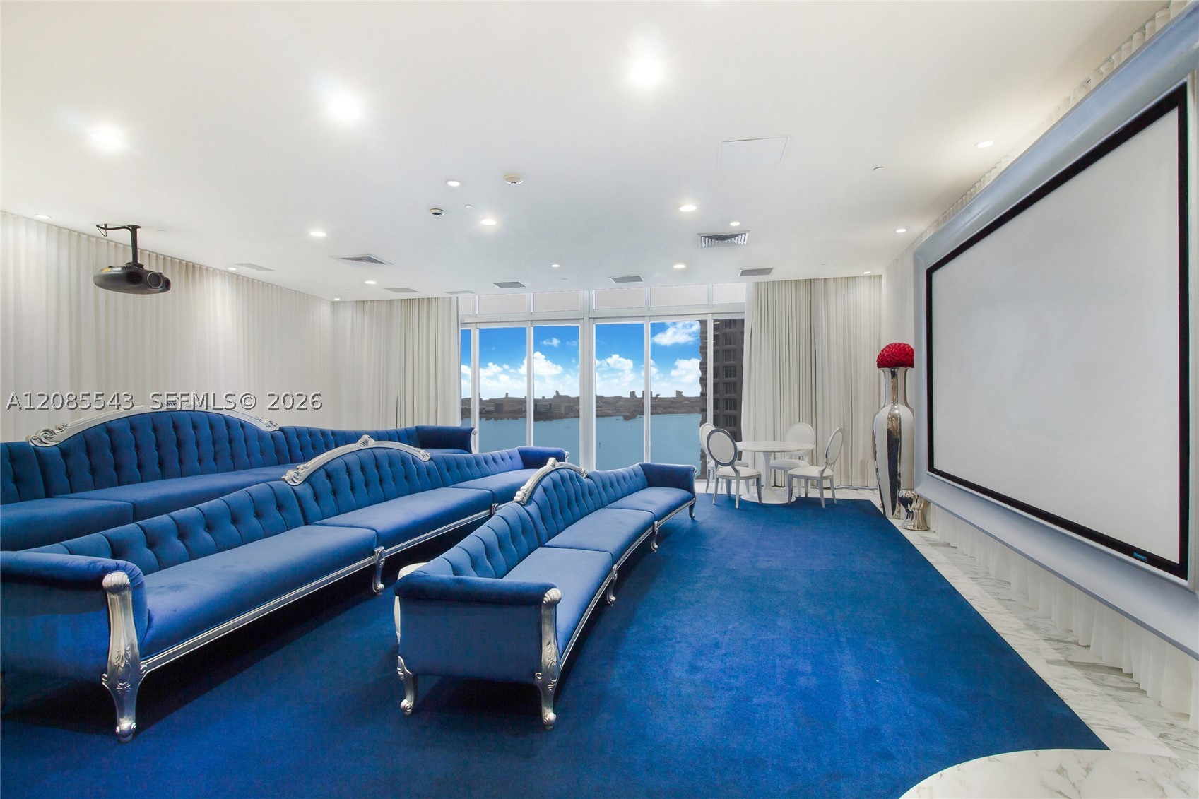 485 Brickell Ave #4410, Miami FL 33131