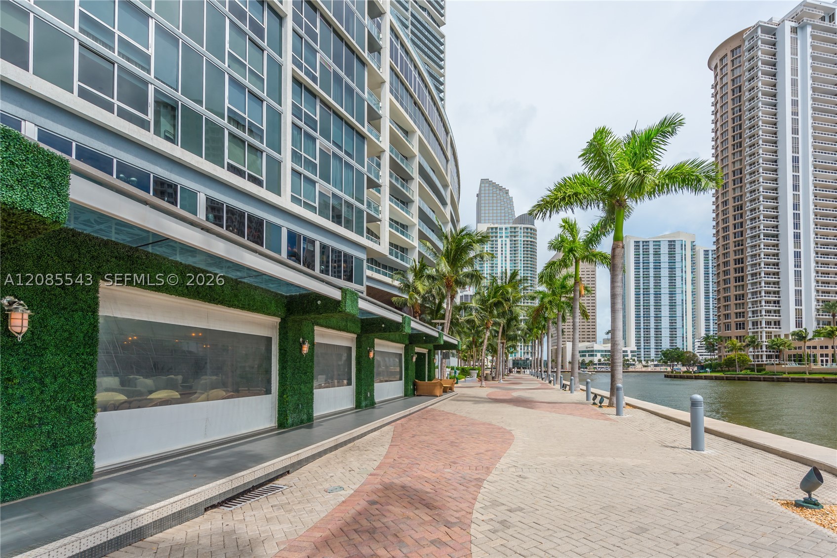 485 Brickell Ave #4410, Miami FL 33131