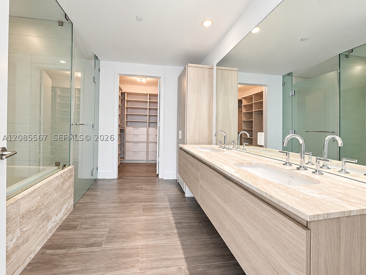 2900 NE 7th Ave #1104, Miami FL 33137
