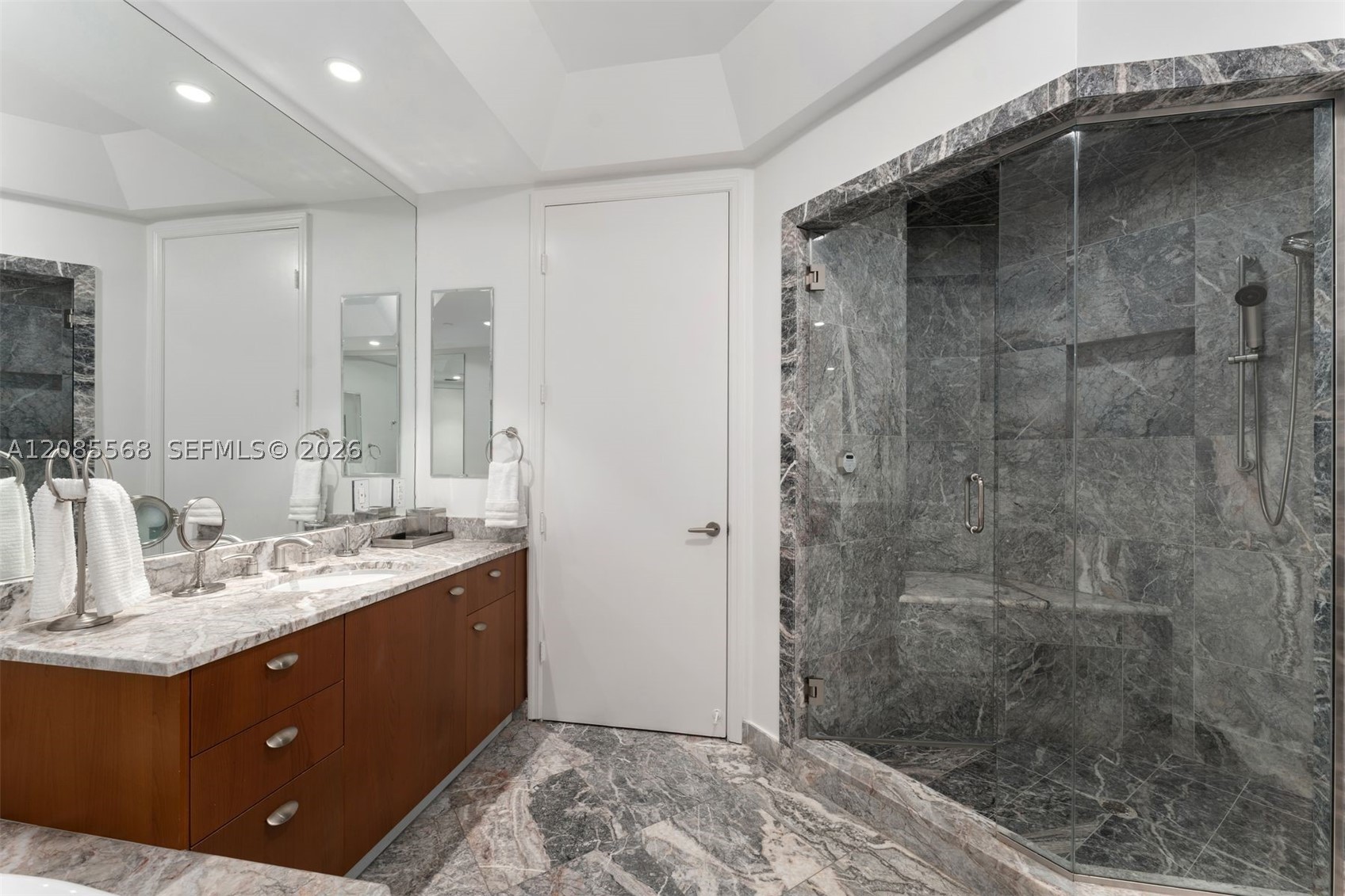 16047 Collins Ave #2502, Sunny Isles Beach FL 33160