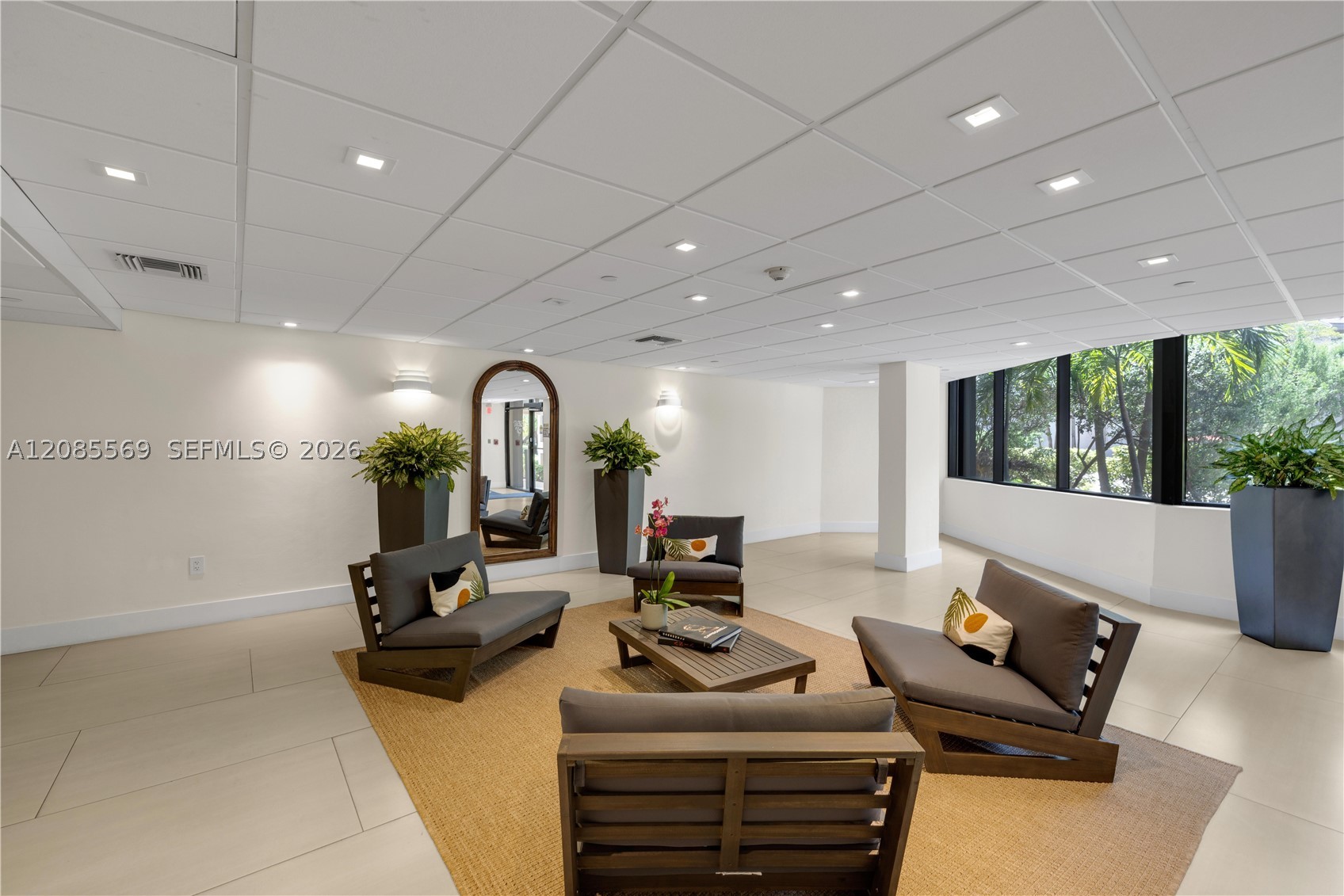 540 Brickell Key Dr #1514, Miami FL 33131