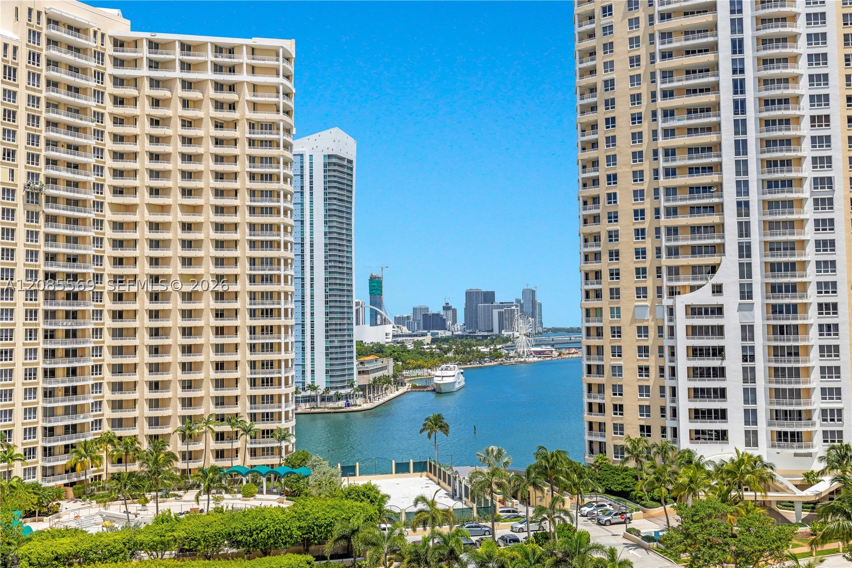 540 Brickell Key Dr #1514, Miami FL 33131