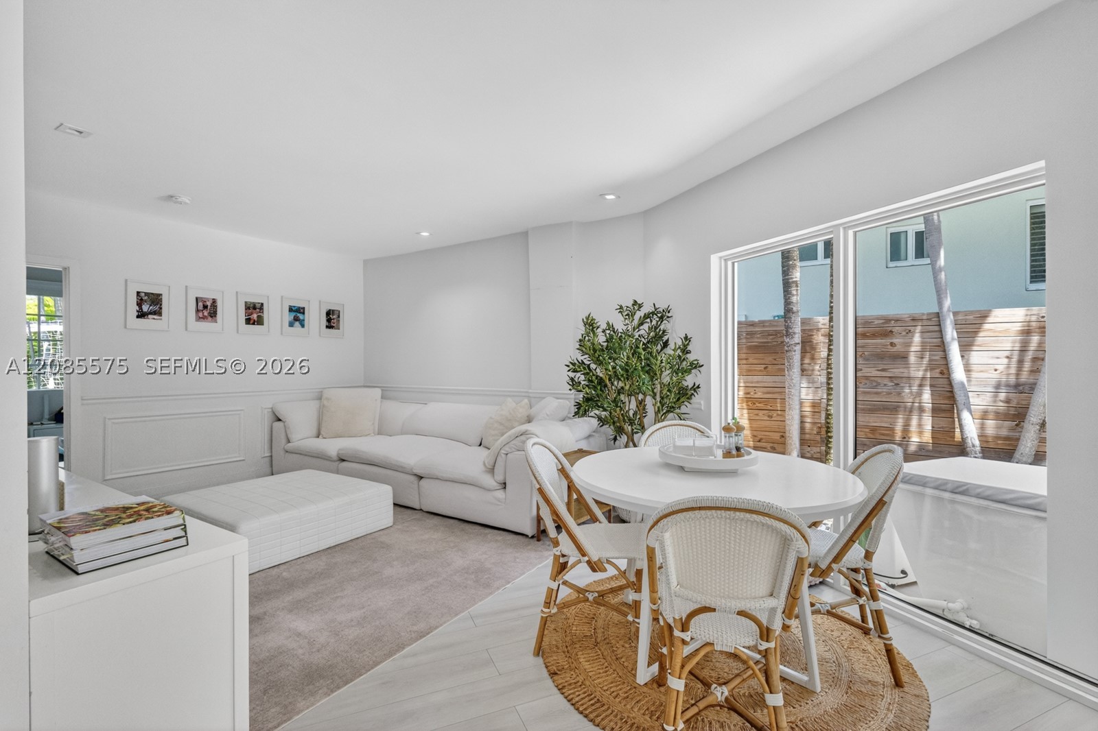 755 Curtiswood Dr, Key Biscayne FL 33149