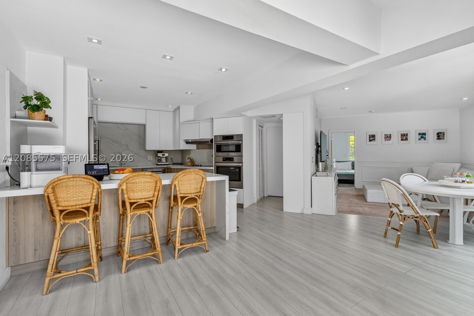 755 Curtiswood Dr, Key Biscayne FL 33149