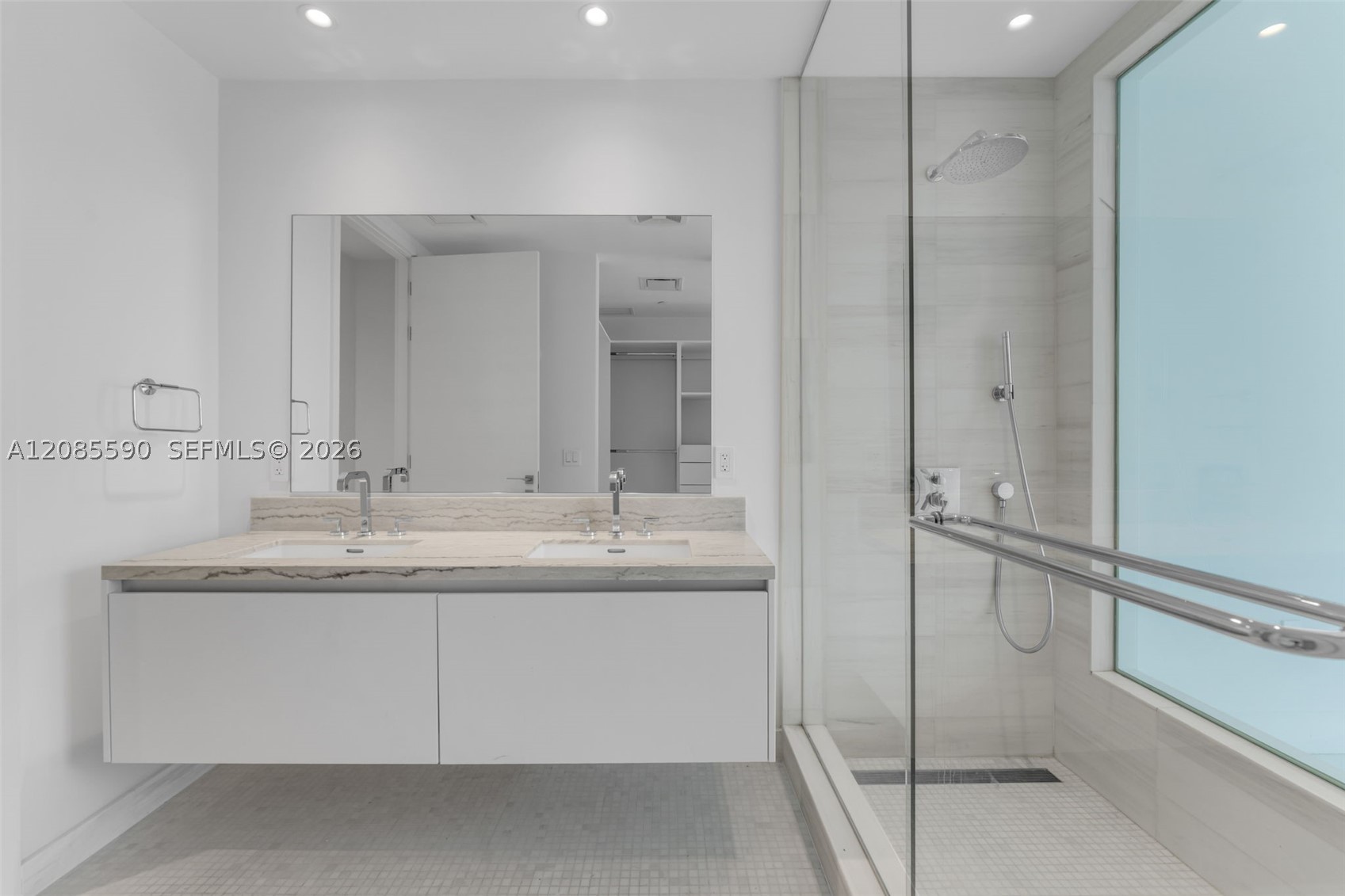 700 NE 26th Ter #2905, Miami FL 33137