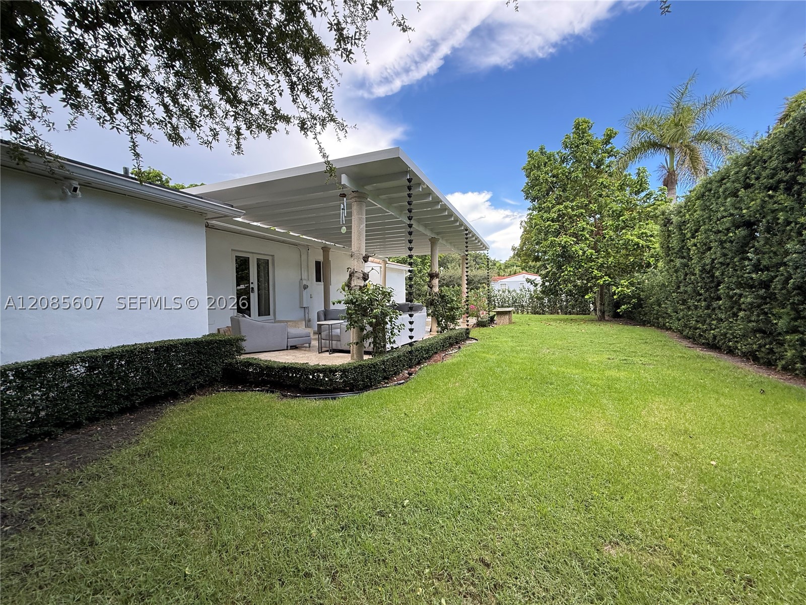 2001 Coral Gate Dr, Miami FL 33145